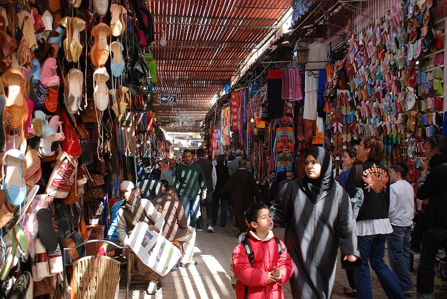 DSC_0176.JPG - In the souk Smarine