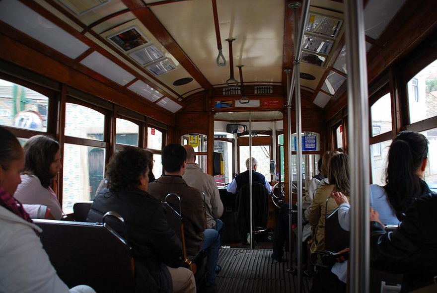 DSC_4774.JPG - in der Bahn.