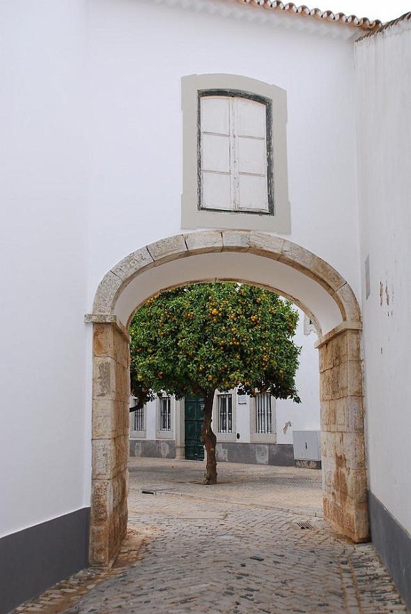 DSC_4846.JPG - Strasse in der Altstadt von Faro.