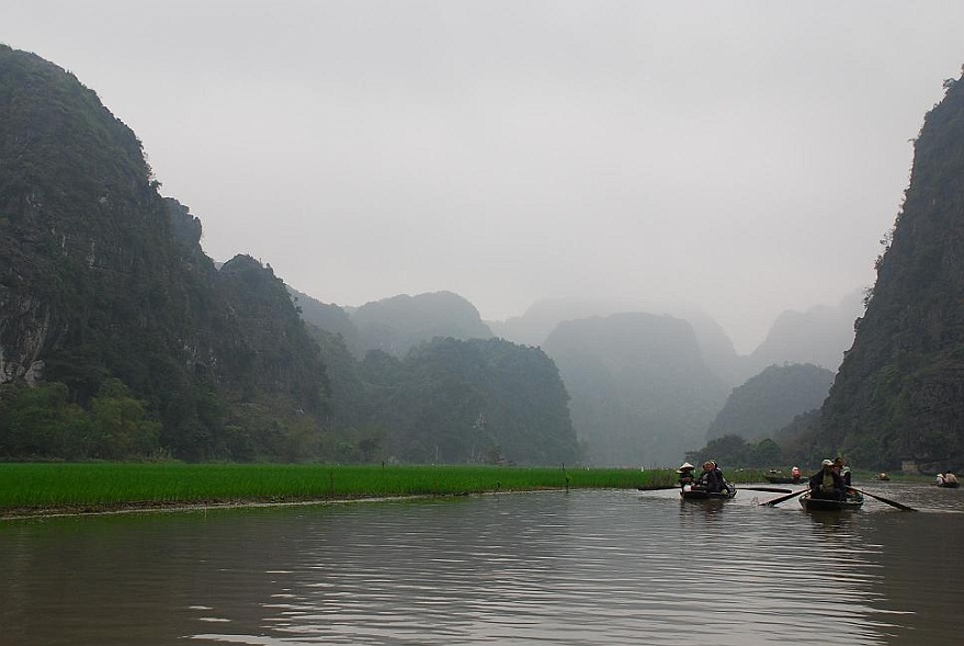 DSC_1437.JPG - Sieht etwas aus wie die Halongbucht - nur weniger Wasser.