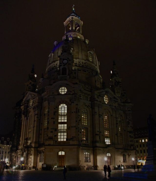 Frauen_nacht.jpg - Frauenkirche w notsch